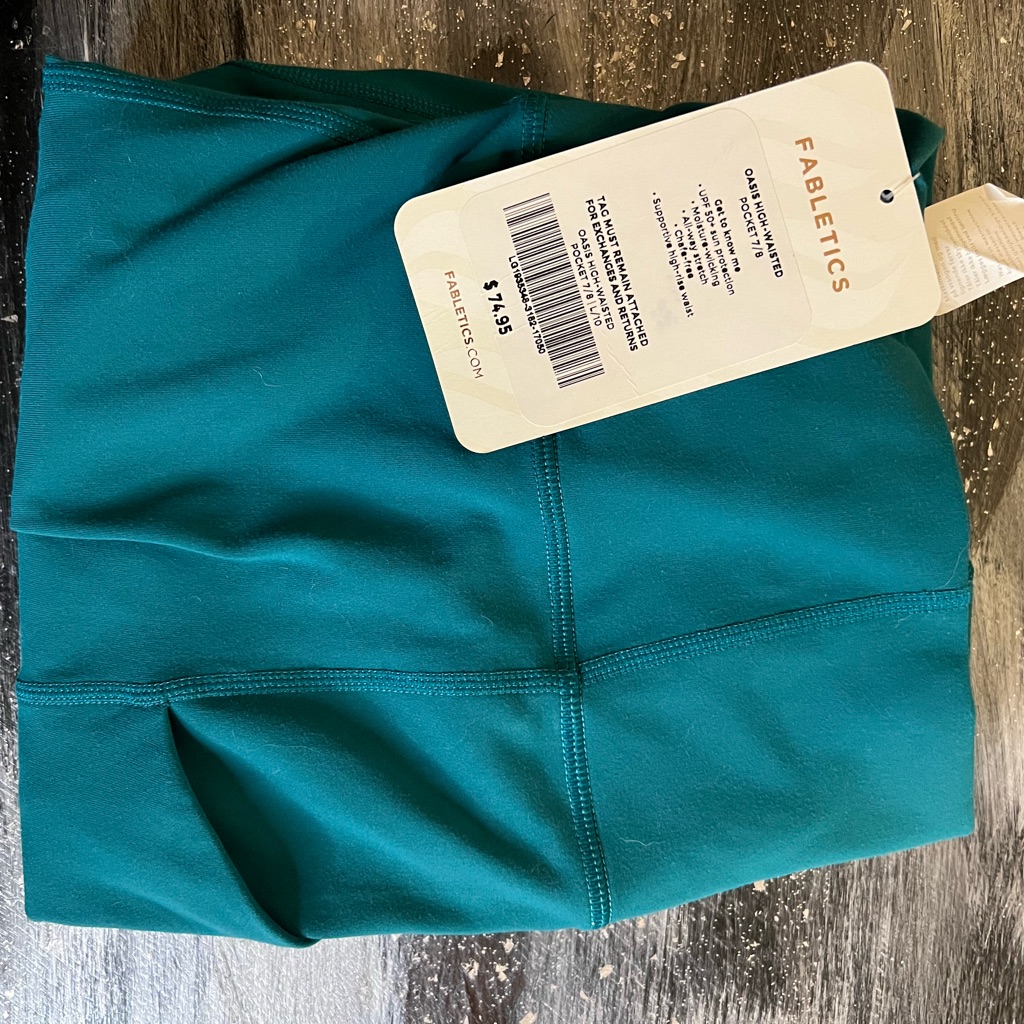 Fabletics 7/8 With Pockets!!
